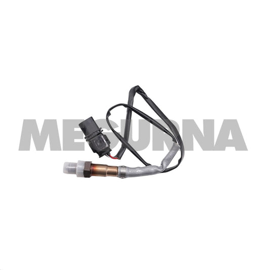 VW  Front oxygen sensor  022 906 262 AM